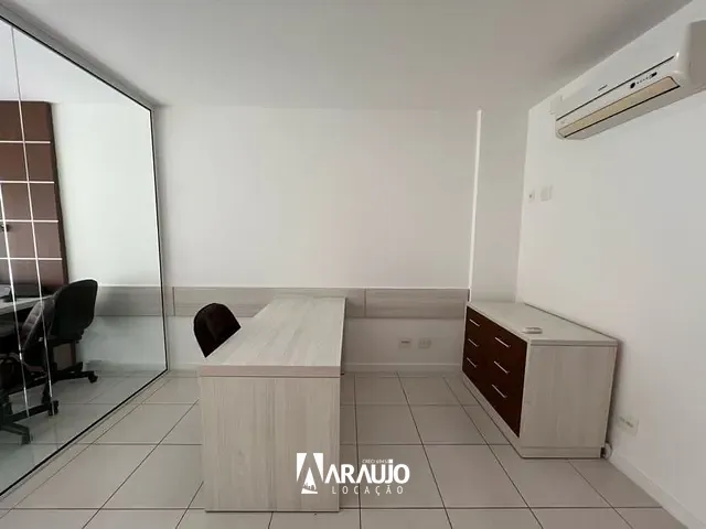 Sala para alugar, no bairro Centro em Itajaí