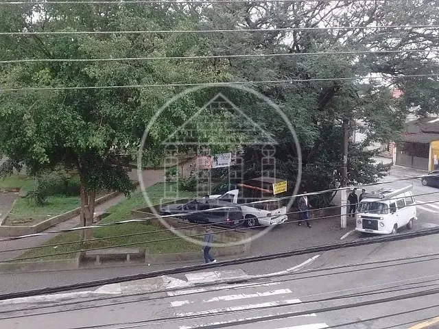 Sala com 40m², para alugar, no bairro Cidade Dutra em São Paulo
