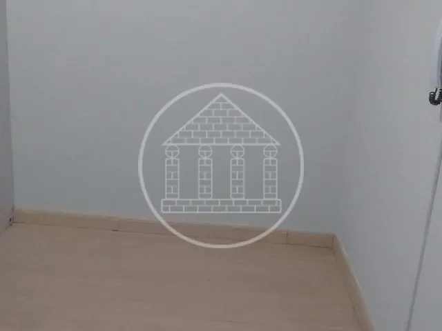 Sala com 40m², para alugar, no bairro Cidade Dutra em São Paulo