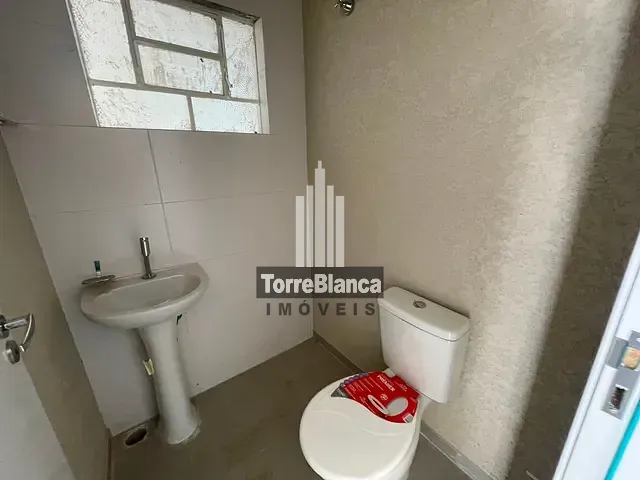 Sala com 26m², para alugar, no bairro Centro em Ponta Grossa