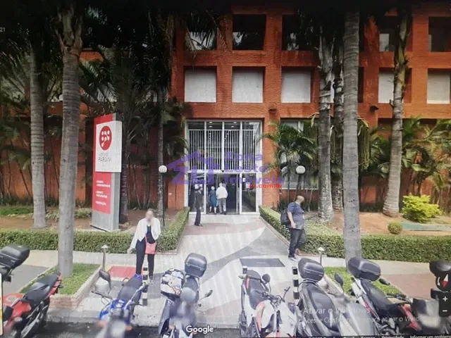 Sala com 61m², para alugar, no bairro Vila Gomes Cardim em São Paulo