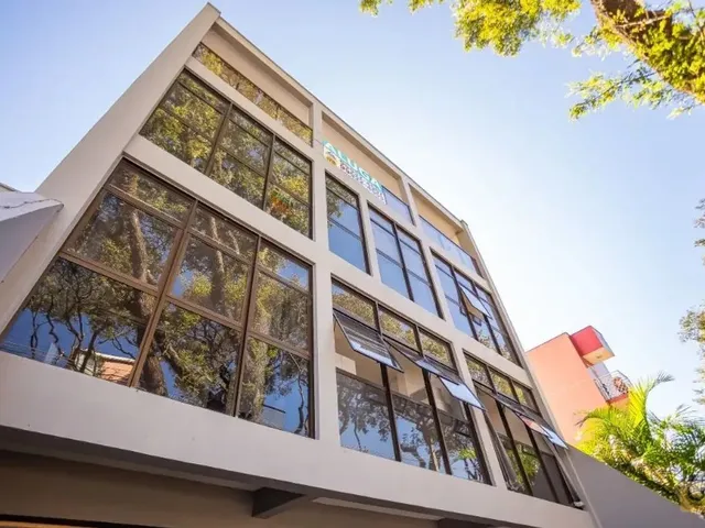 Sala para alugar, no bairro Jardim Botânico em Curitiba
