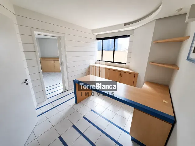 Sala com 62m², para alugar, no bairro Centro em Ponta Grossa