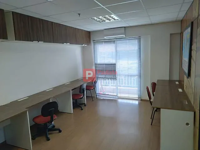 Sala com 65m², à venda, no bairro Vila Almeida em São Paulo