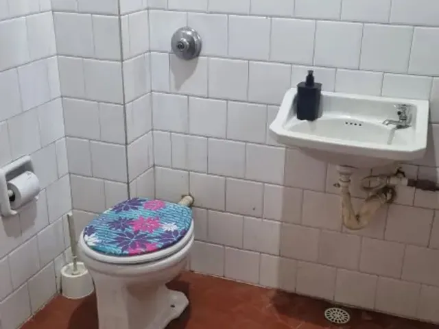 Sala com 21m², para alugar, no bairro Centro em Curitiba