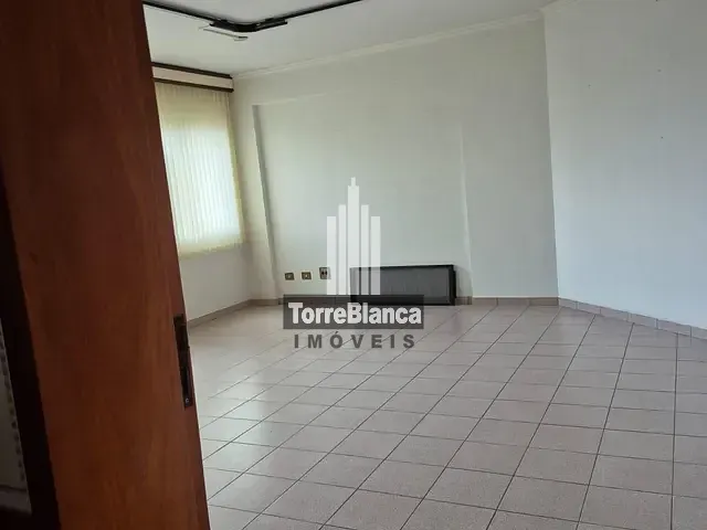 Sala com 55m², à venda, no bairro Centro em Ponta Grossa