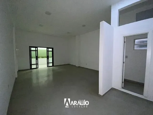 Sala para alugar, no bairro Centro em Itajaí
