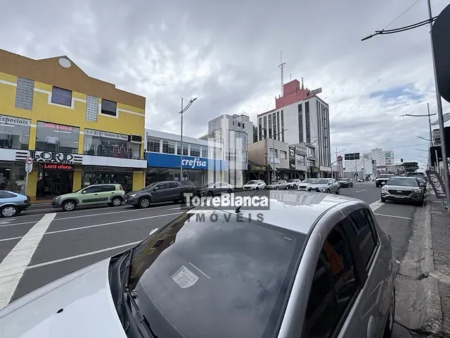 Sala com 30m², para alugar, no bairro Centro em Ponta Grossa