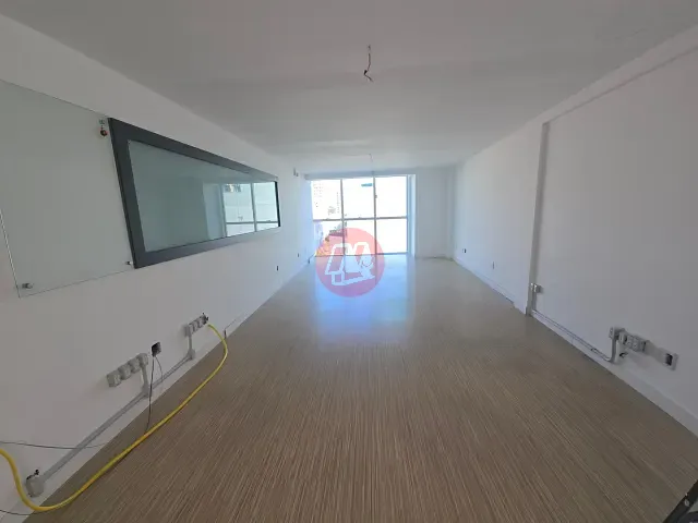 Sala com 54m², para alugar, no bairro Azenha em Porto Alegre