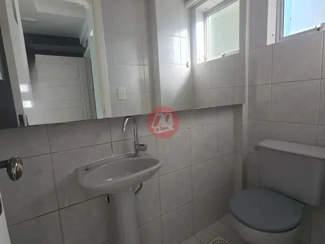 Sala com 54m², para alugar, no bairro Azenha em Porto Alegre
