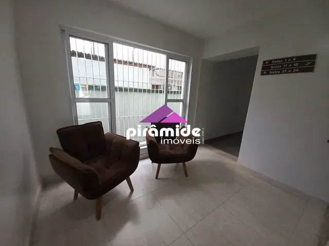 Sala com 42m², à venda, no bairro Centro em São José dos Campos