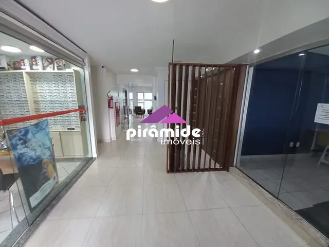 Sala com 42m², à venda, no bairro Centro em São José dos Campos