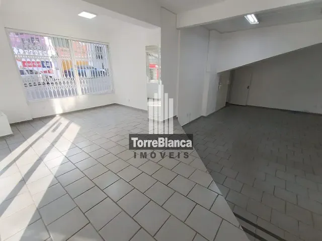 Sala com 155m², para alugar, no bairro Centro em Ponta Grossa