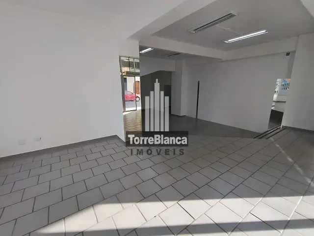 Sala com 155m², para alugar, no bairro Centro em Ponta Grossa