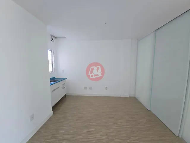 Sala com 53m², para alugar, no bairro Azenha em Porto Alegre
