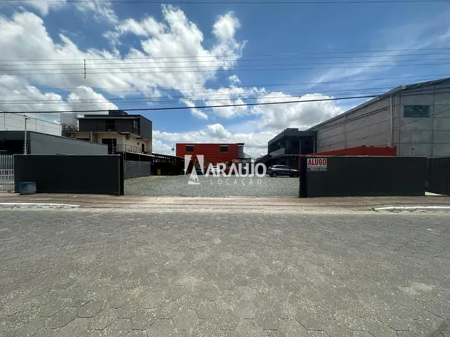 Terreno com 750m², para alugar, no bairro Salseiros em Itajaí