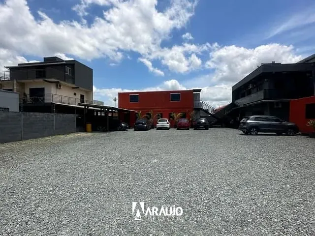 Terreno com 750m², para alugar, no bairro Salseiros em Itajaí
