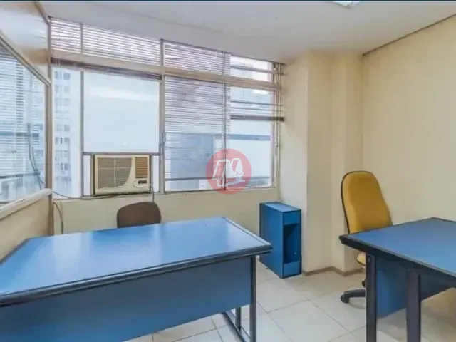 Sala com 207m², à venda ou para alugar, no bairro Centro Histórico em Porto Alegre