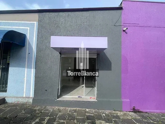 Sala com 75m², para alugar, no bairro Centro em Ponta Grossa