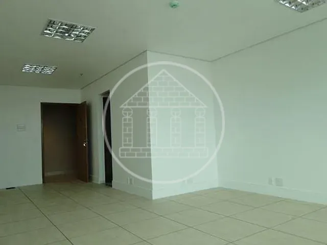 Sala com 44m², à venda, no bairro Morumbi em São Paulo