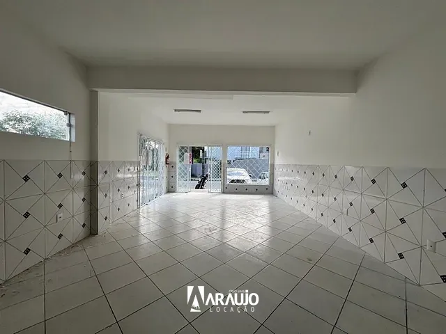 Sala para alugar, no bairro Murta em Itajaí