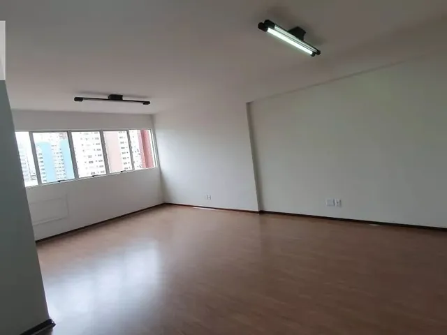 Sala para alugar, no bairro Portão em Curitiba