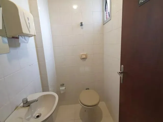 Sala para alugar, no bairro Portão em Curitiba