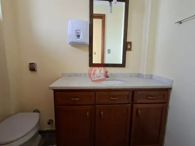 Sala para alugar, no bairro Higienópolis em Porto Alegre