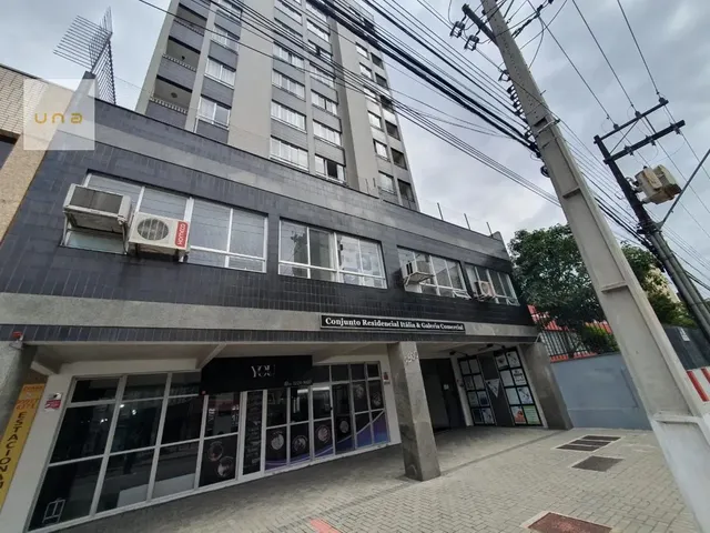 Sala à venda, no bairro Portão em Curitiba