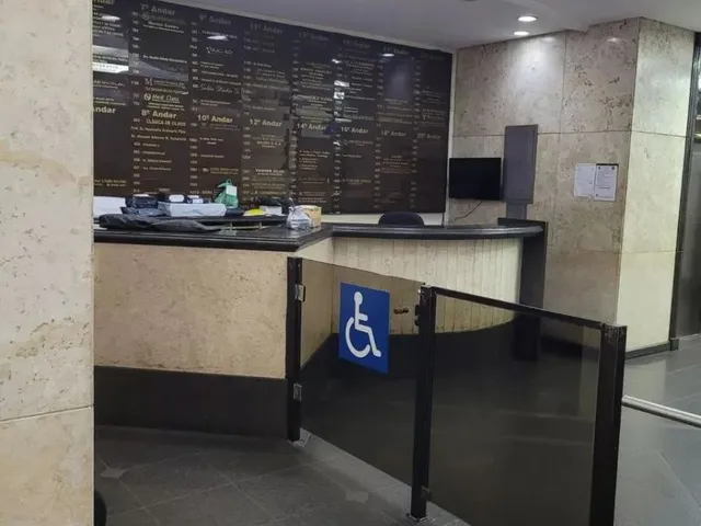 Sala para alugar, no bairro Centro em Curitiba