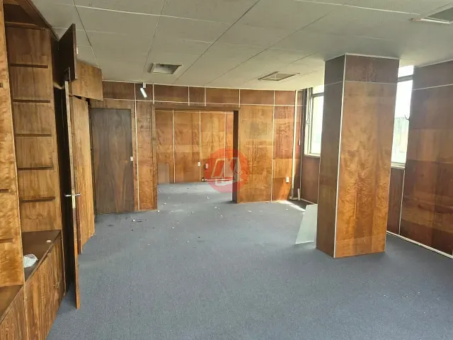 Sala à venda, no bairro Centro Histórico em Porto Alegre