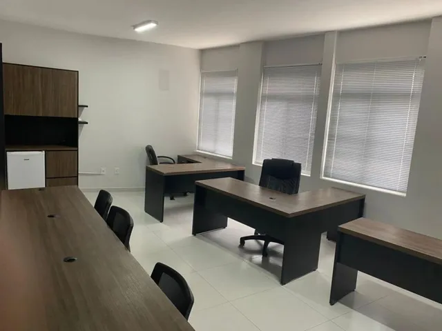 Sala à venda, no bairro Centro em Curitiba