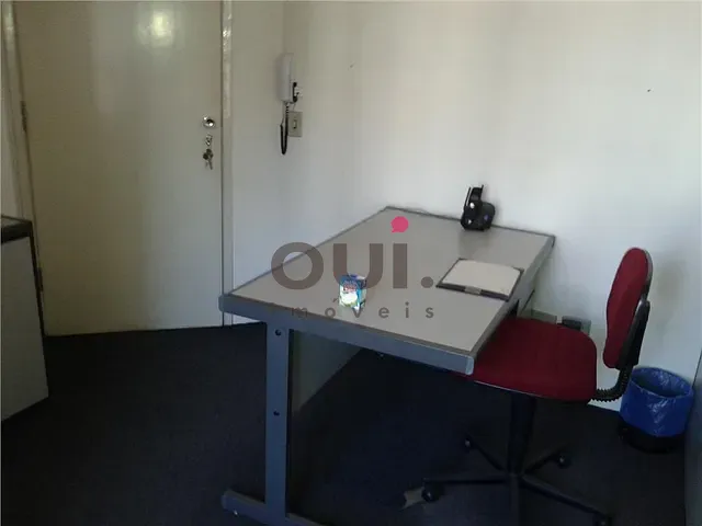 Sala à venda, no bairro Itaim Bibi em São Paulo