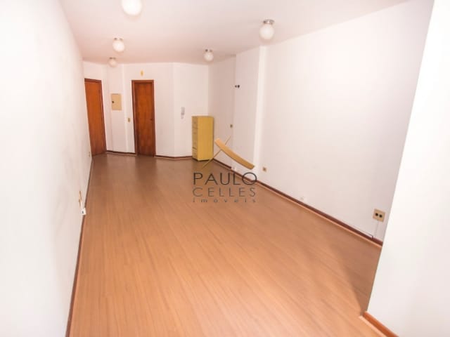 Sala para alugar, no bairro Centro em Curitiba