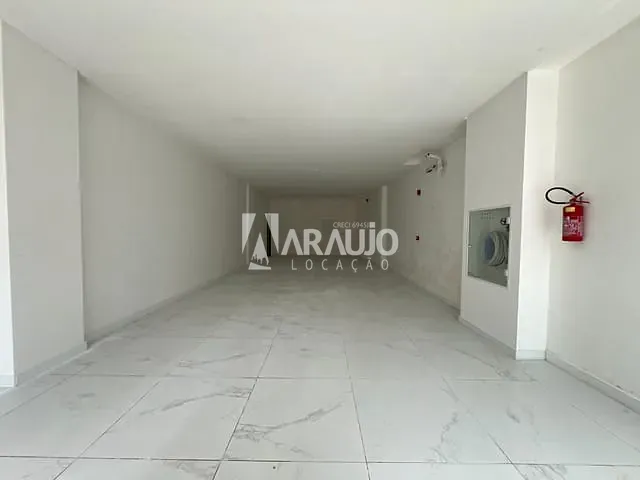 Sala com 90m², para alugar, no bairro Balneário Santa Clara em Itajaí