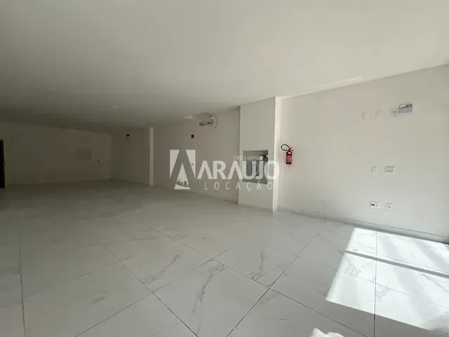 Sala com 90m², para alugar, no bairro Balneário Santa Clara em Itajaí
