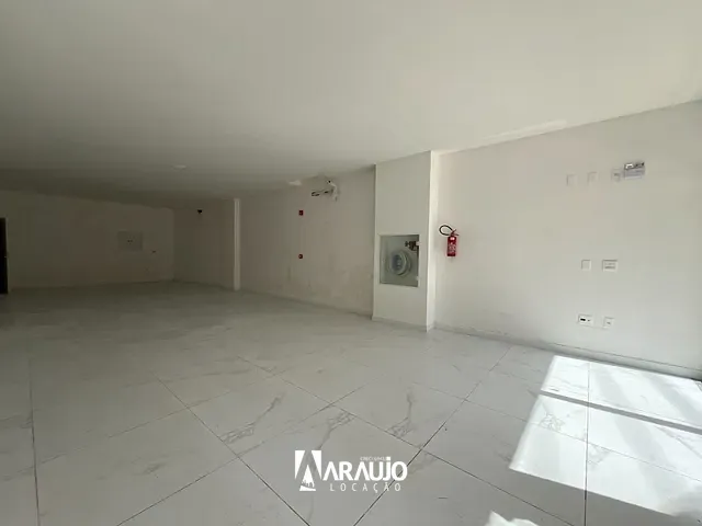 Sala com 90m², para alugar, no bairro Balneário Santa Clara em Itajaí