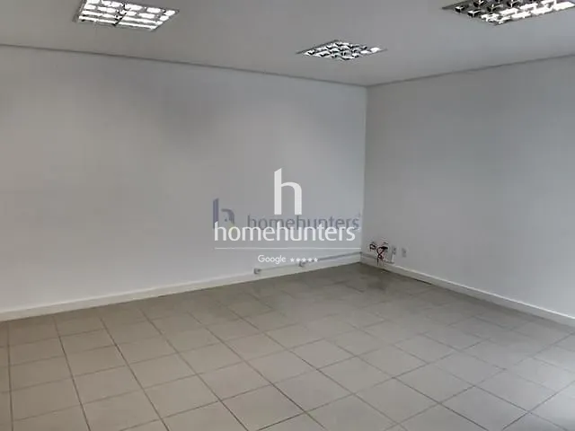 Sala com 36m², para alugar, no bairro Cambuí em Campinas