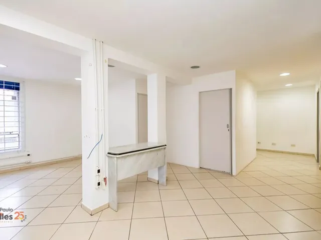 Sala para alugar, no bairro Rebouças em Curitiba
