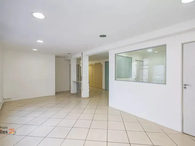 Sala para alugar, no bairro Rebouças em Curitiba