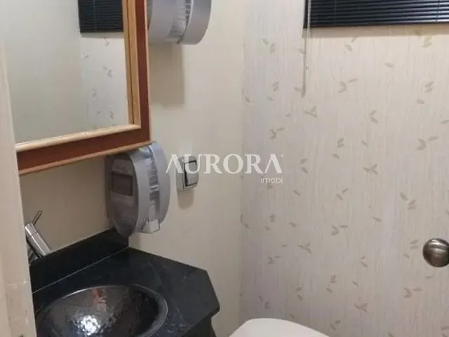 Sala com 90m², à venda, no bairro Vila Ipiranga em Londrina