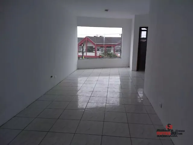 Sala para alugar, no bairro Novo Mundo em Curitiba