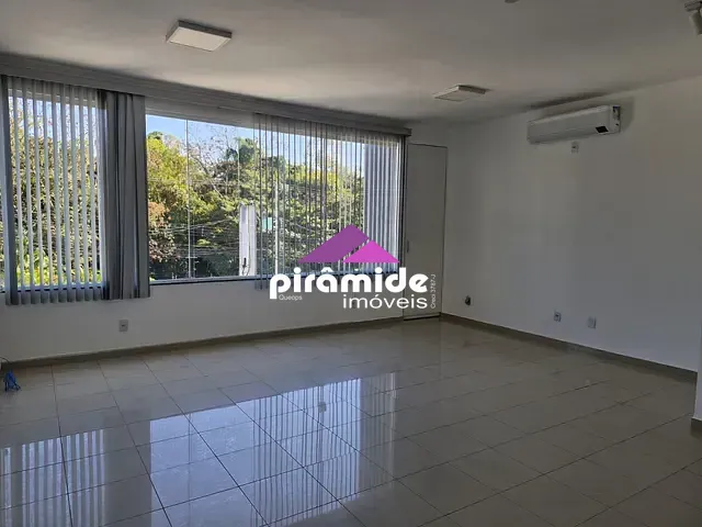 Sala com 42m², para alugar, no bairro Urbanova em São José dos Campos