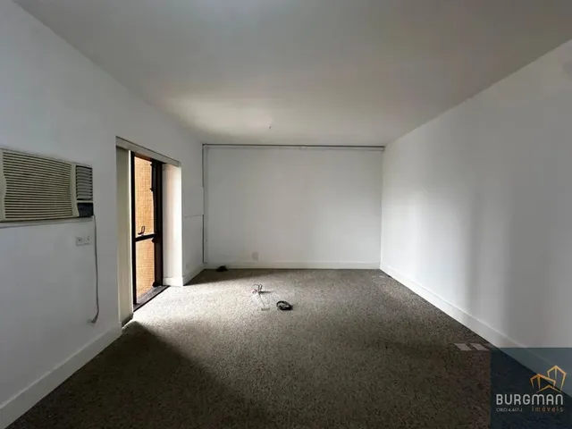 Sala para alugar, no bairro Centro em Curitiba