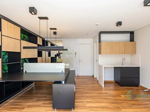 Sala para alugar, no bairro Água Verde em Curitiba