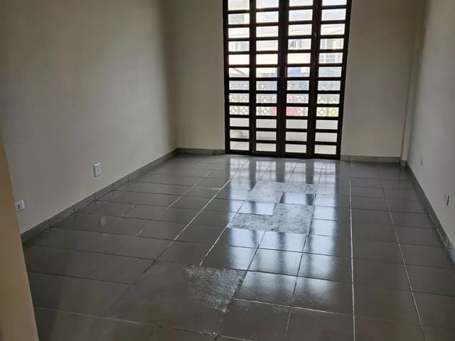 Sala para alugar, no bairro Santa Felicidade em Curitiba