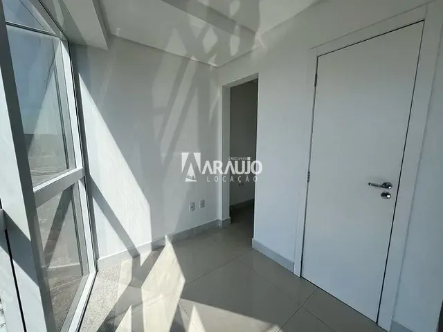 Sala com 59m², para alugar, no bairro Centro em Itajaí
