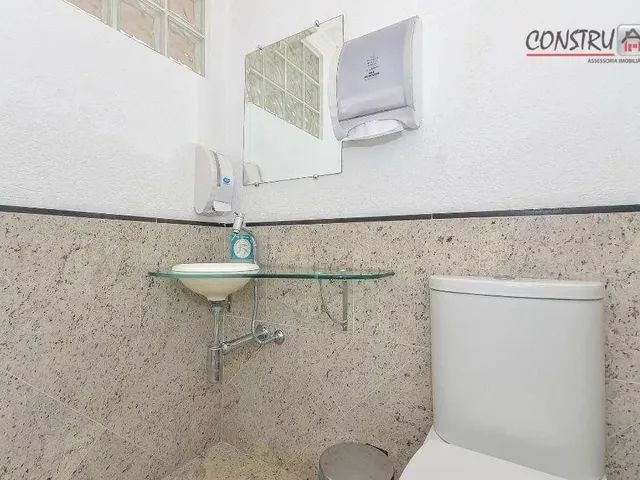 Sala à venda, no bairro Centro em Curitiba