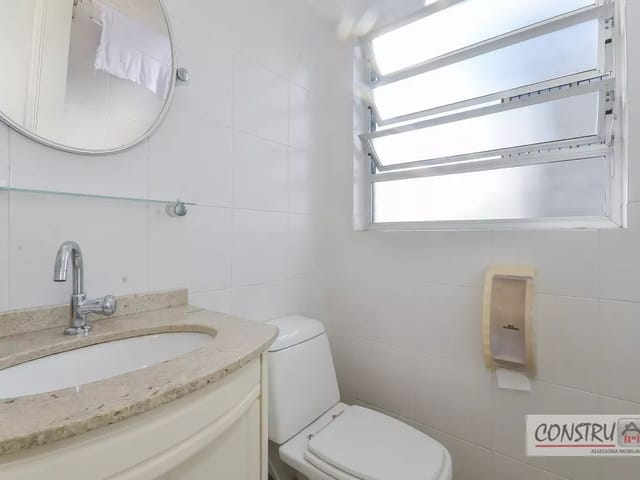 Sala à venda, no bairro Centro em Curitiba