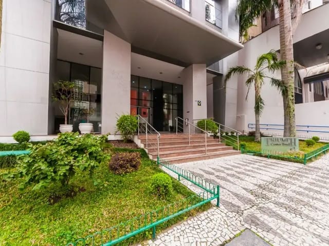 Sala à venda, no bairro Batel em Curitiba